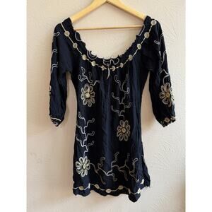 Quo-ta-tion Top Size Large